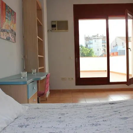 Apartment Preciosa Vivienda Enorme Y Totalmente Equipada En El Centro De Figueres Figueres (Girona)